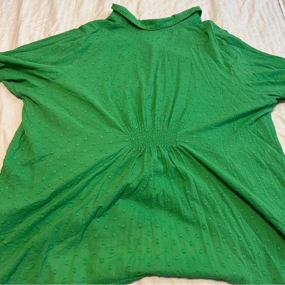 Denim&Co Green Textured Button-Front Shirt - Picture 8 of 9